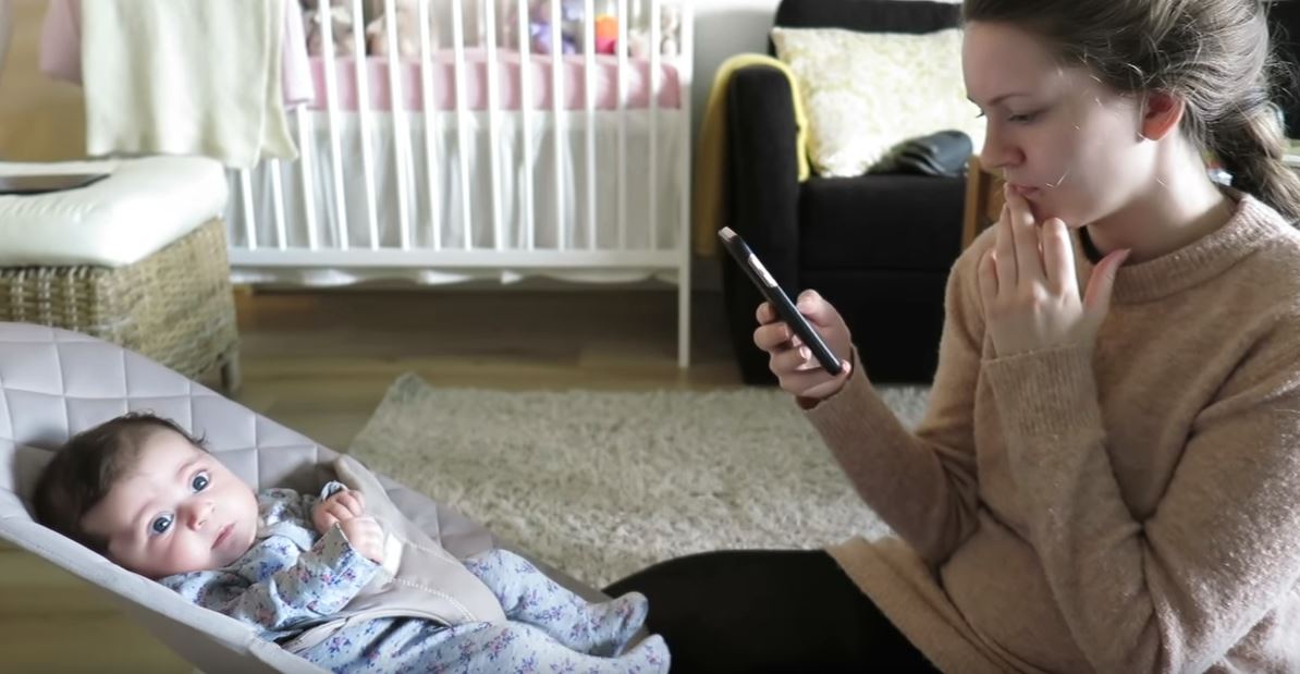 Mobiele Beeldschermen En Hechting Van Het Jonge Kind Bureau Jeugd Media